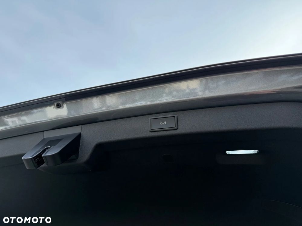 Skoda Enyaq 60 62kWh - 9