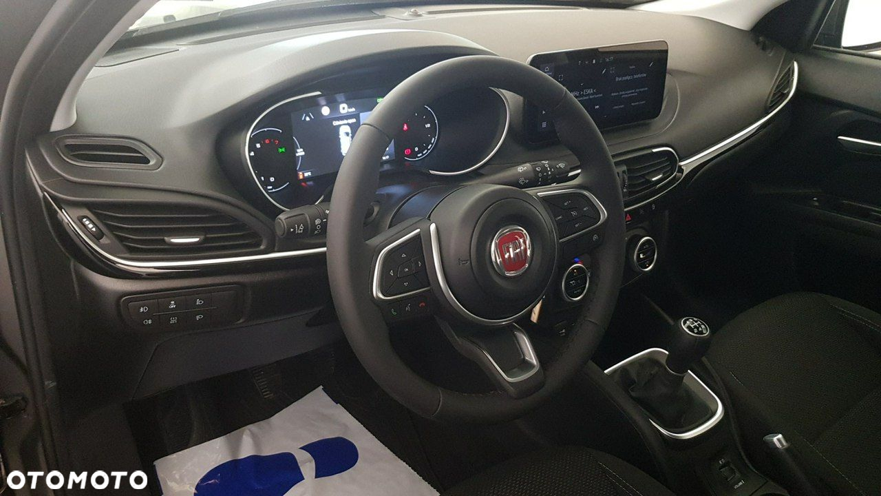 Fiat Tipo - 24