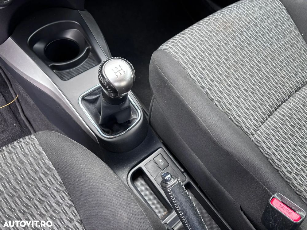 TOYOTA Yaris 2014 — imagine 23