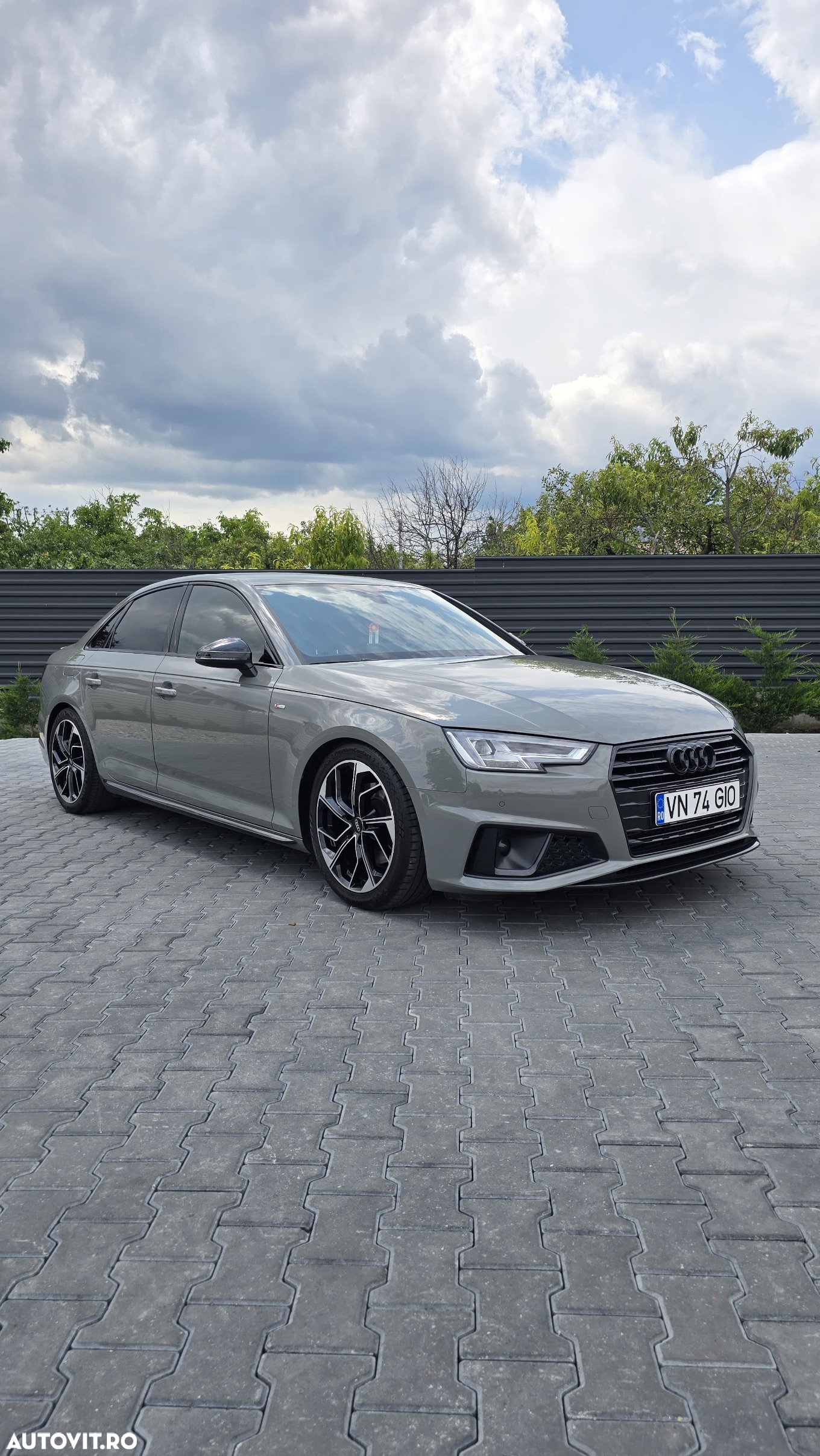 Audi A4 Avant 2.0 TFSI ultra S tronic - 11