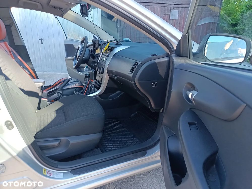Toyota Corolla 1.4 D-4D Life - 2