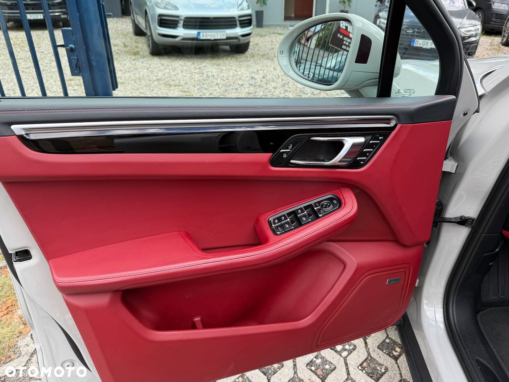 Porsche Macan PDK - 13