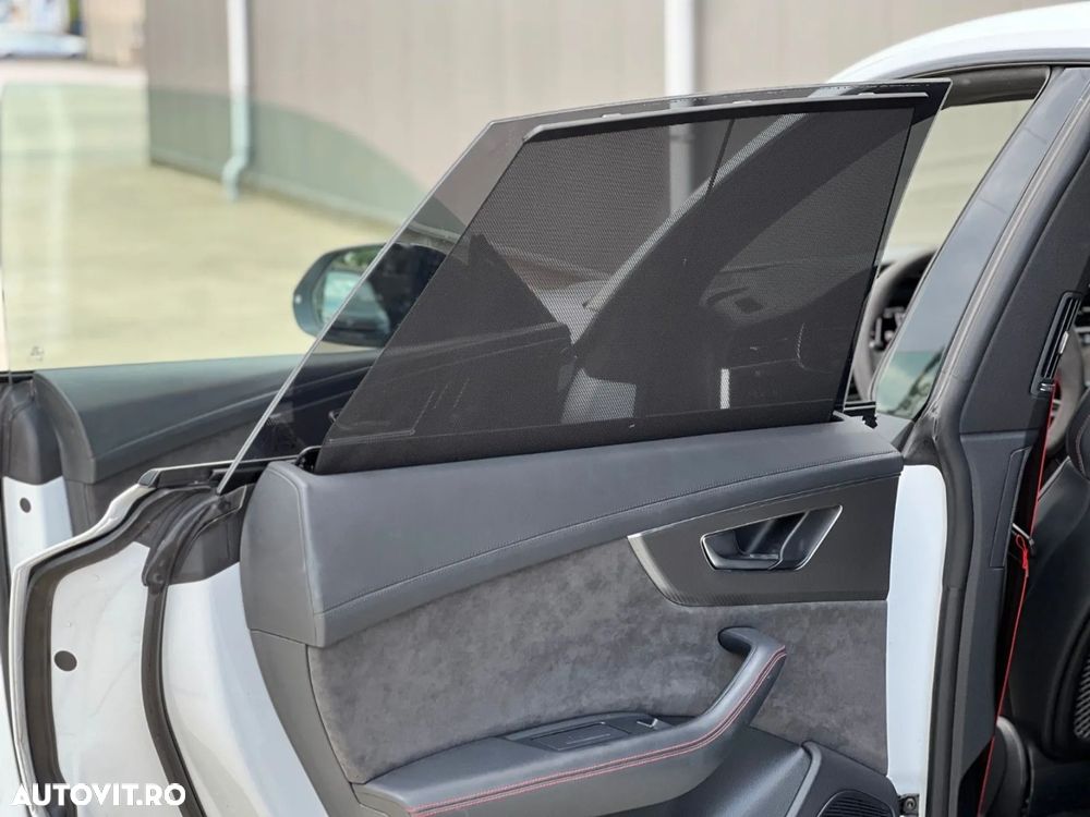 Audi RS Q8 - 14