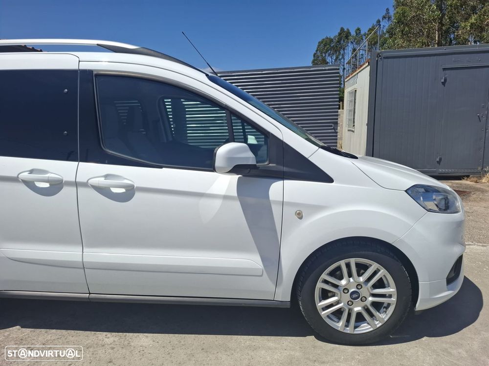 Ford Tourneo Courier 1.0 EcoBoost Titanium - 9