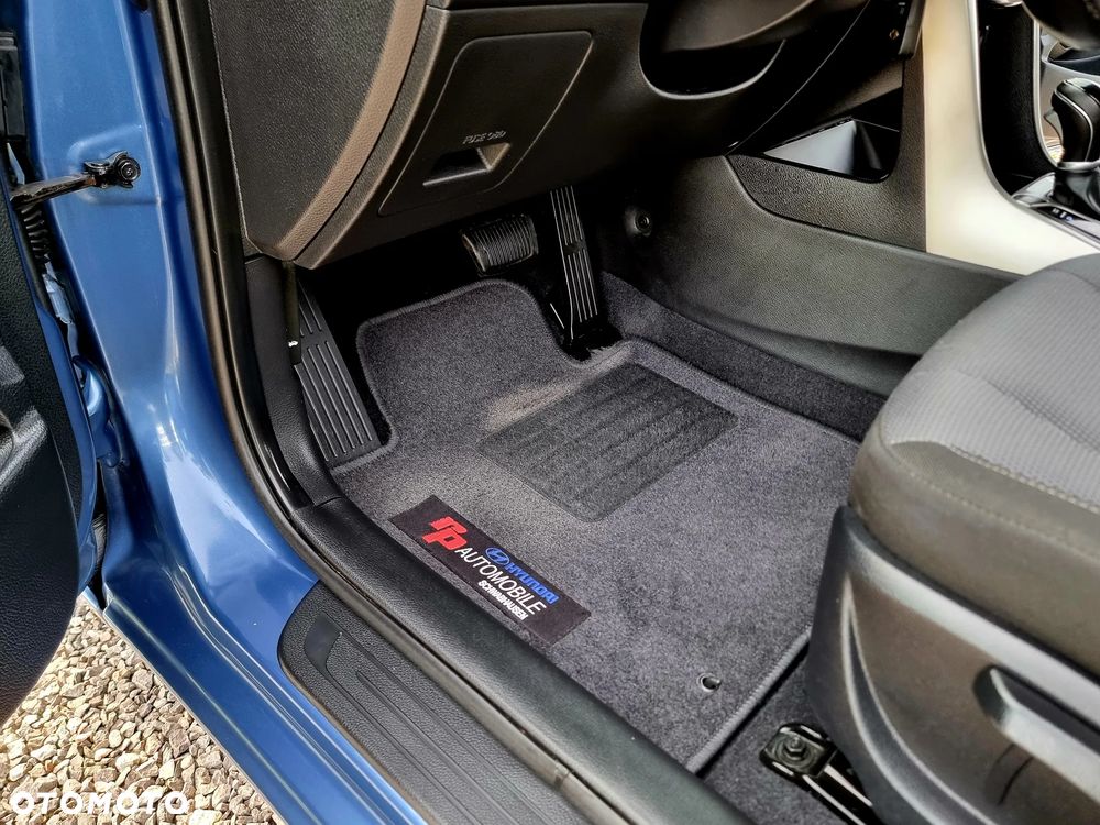 Hyundai i30 Kombi 1.6 GDi DCT Style - 26