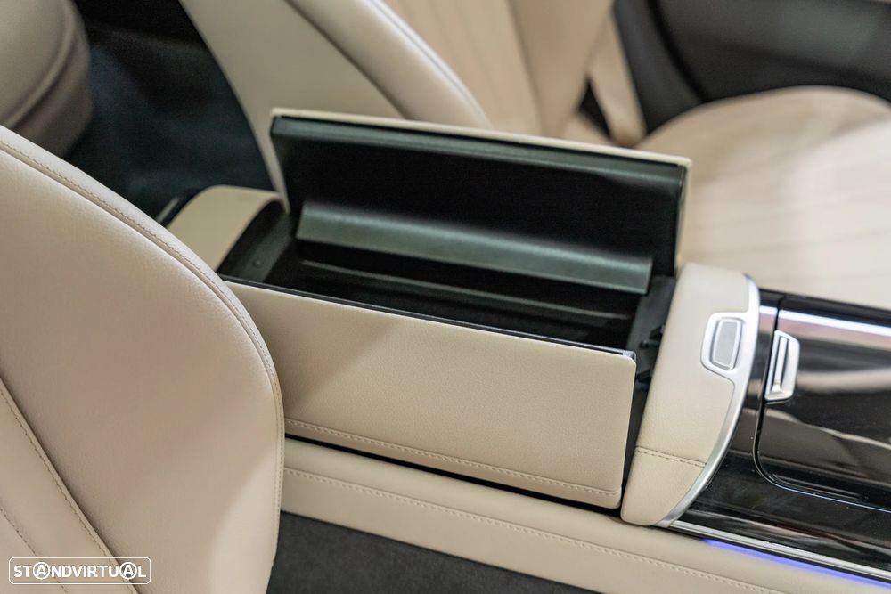 Mercedes-Benz S 580 e - 22