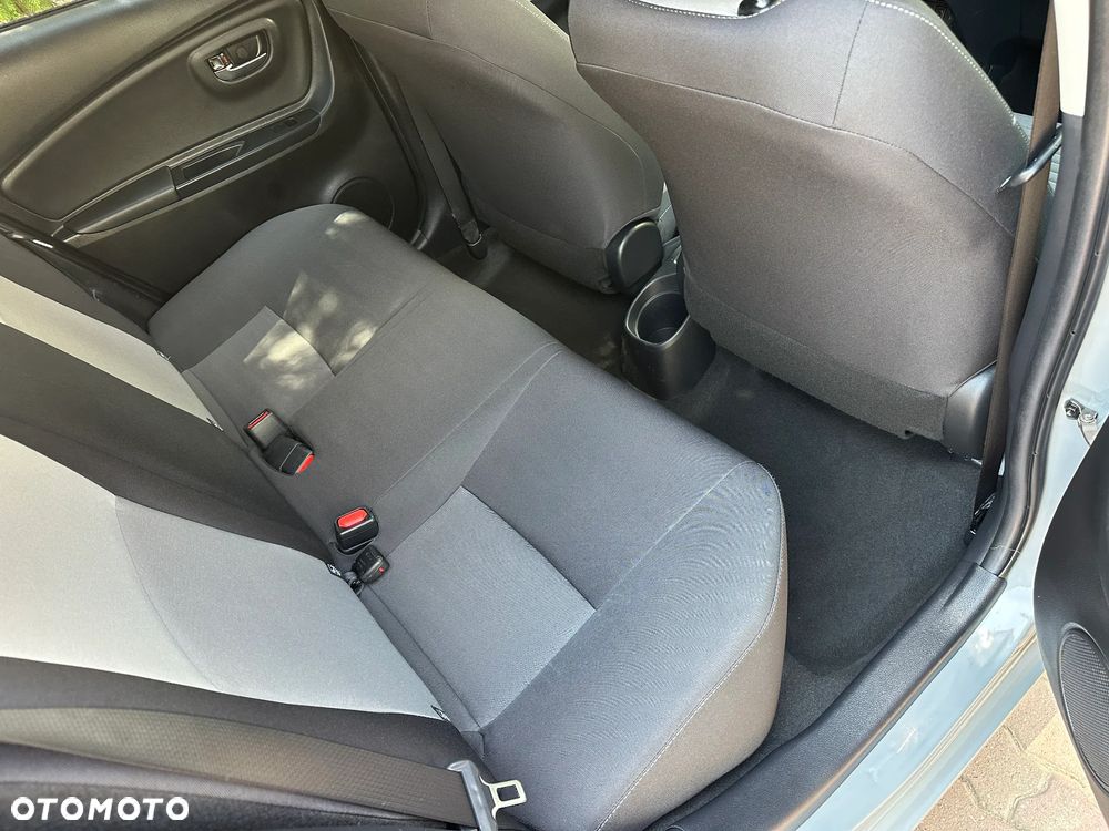 Toyota Yaris 1.5 Premium - 14