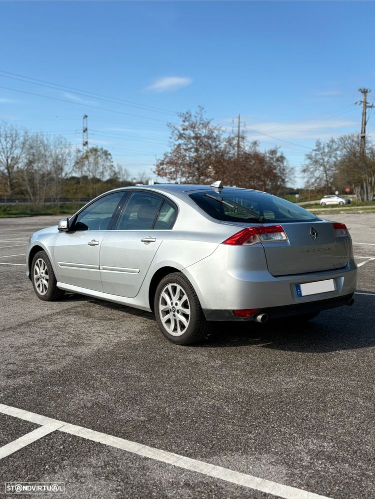 Renault Laguna 2.0 dCi FAP Dynamique - 6