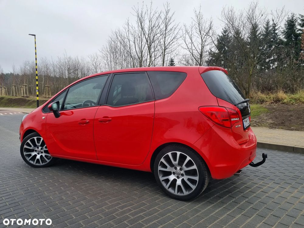 Opel Meriva 1.4 T Cosmo - 11