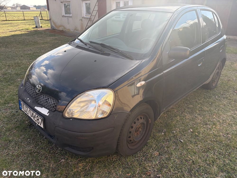 Toyota Yaris 1.4 D-4D Base - 5