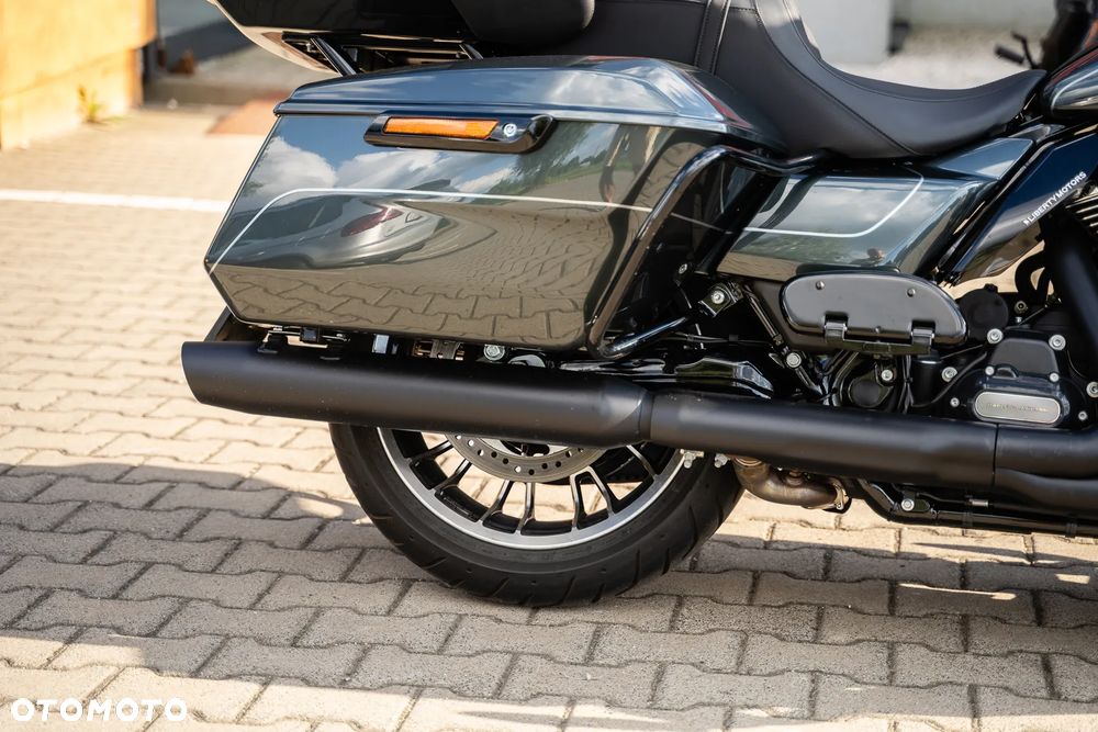 Harley-Davidson Touring Street Glide - 15