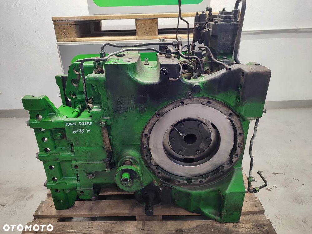 Tylny most JOHN DEERE 6175M (R345837) - 6