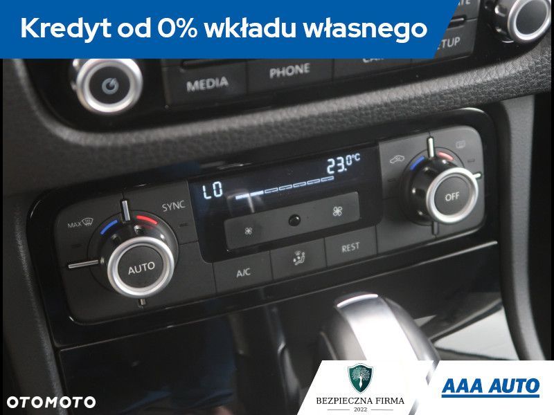 Volkswagen Touareg - 14