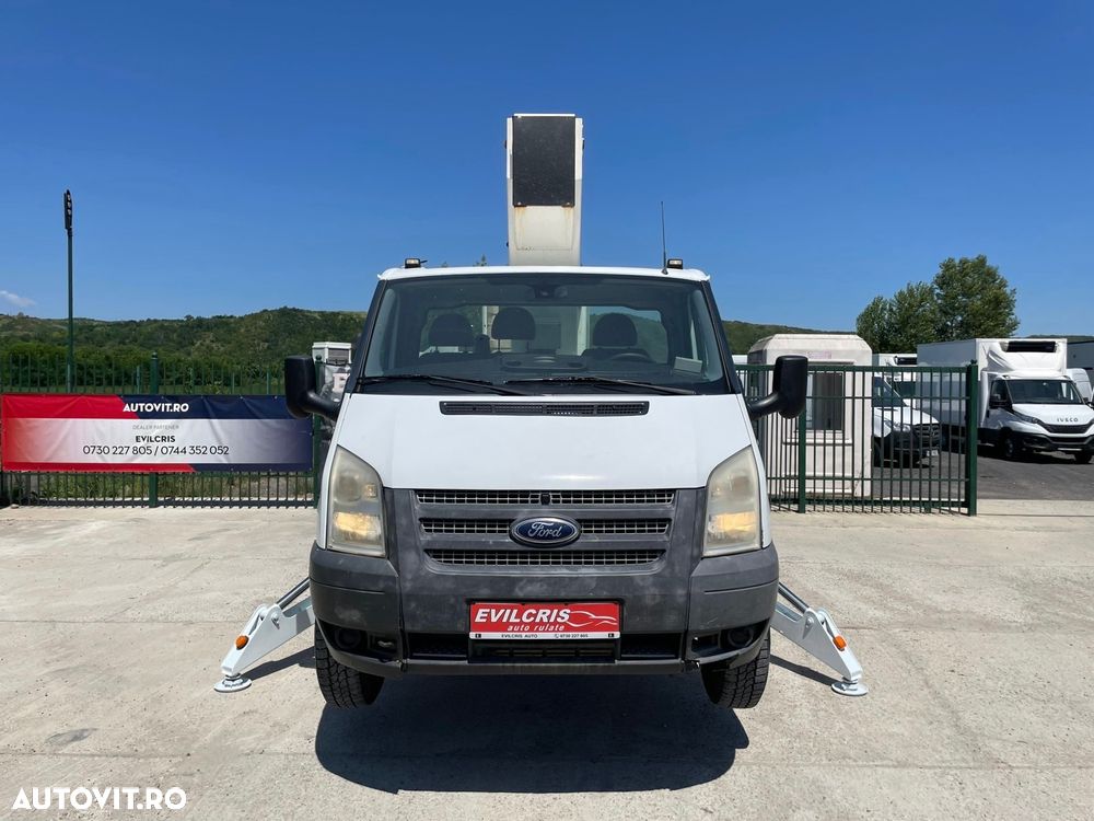 Ford Transit NACELA 4x4 18 M - 7