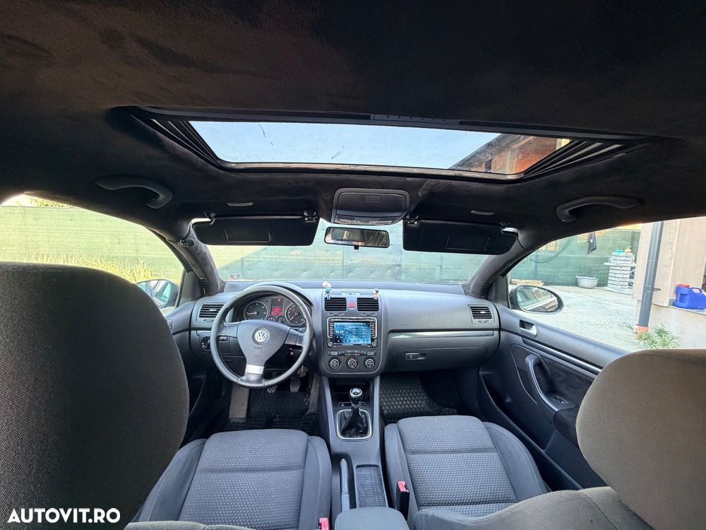 Volkswagen Golf 2.0 DPF GTD - 9