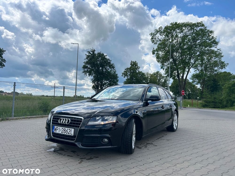 Audi A4 Avant 2.0 TDI DPF - 1