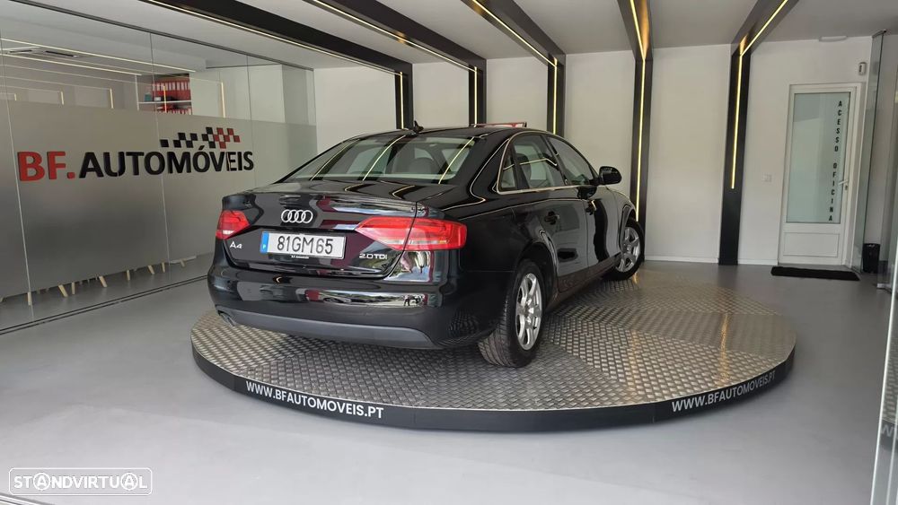 Audi A4 2.0 TDI exclusive - 18