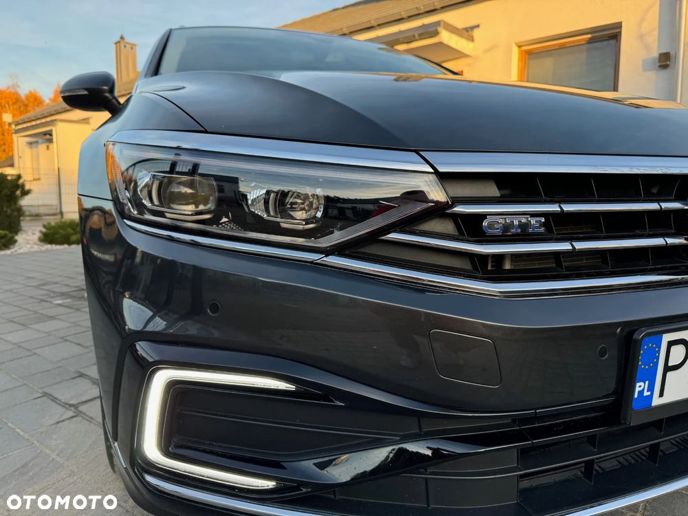 Volkswagen Passat - 38