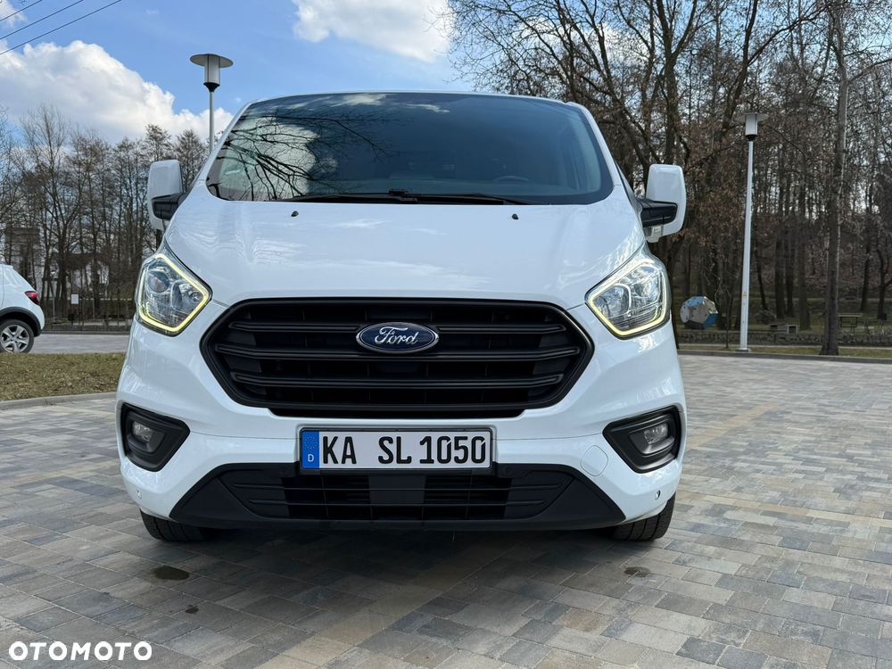 Ford Tranzit Custom - 10
