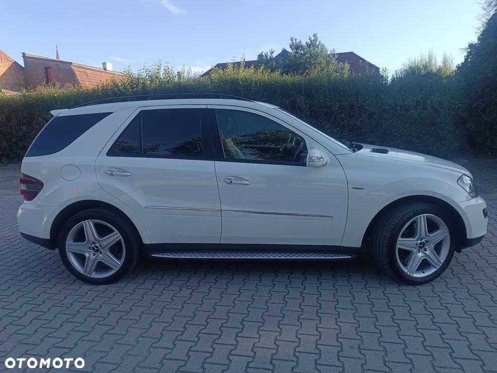 Mercedes-Benz ML 500 4Matic 7G-TRONIC Edition 10 - 2