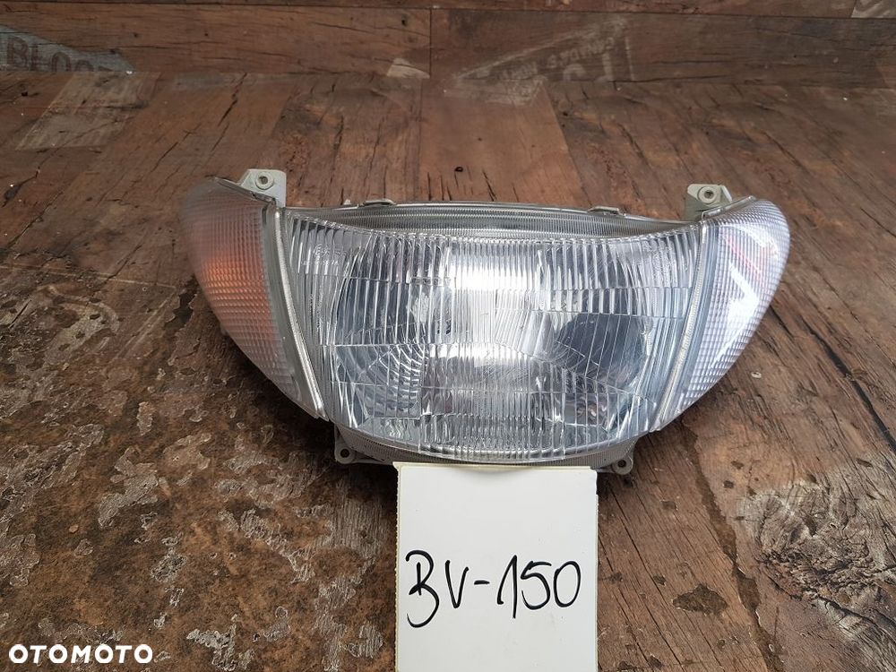 Reflektor lampa Suzuki Burgman AN 250 - 1