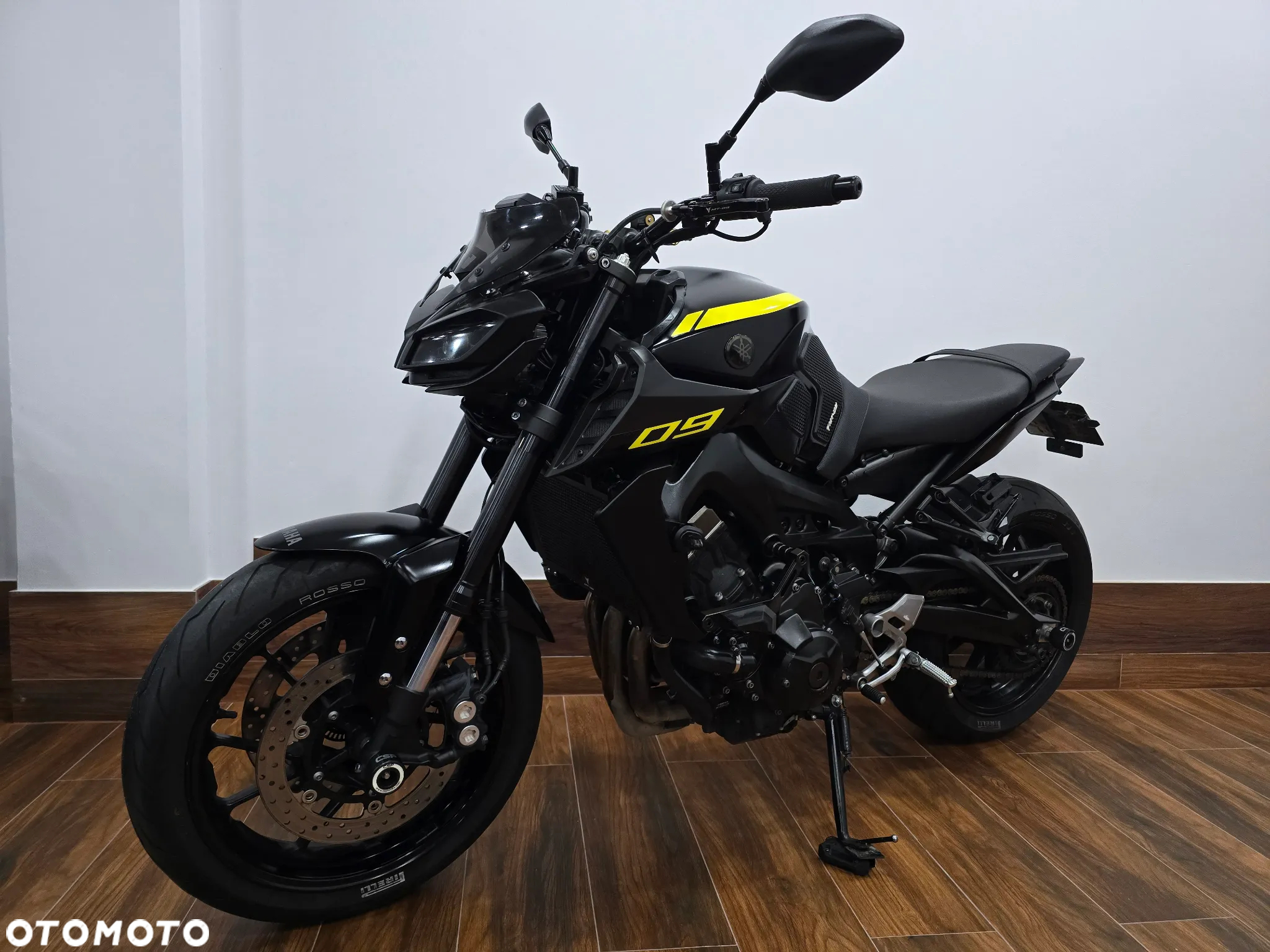 Yamaha MT - 5