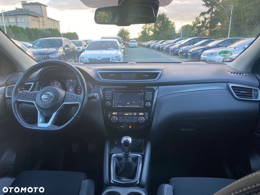 Nissan Qashqai 1.6 DIG-T N-Tec - 30