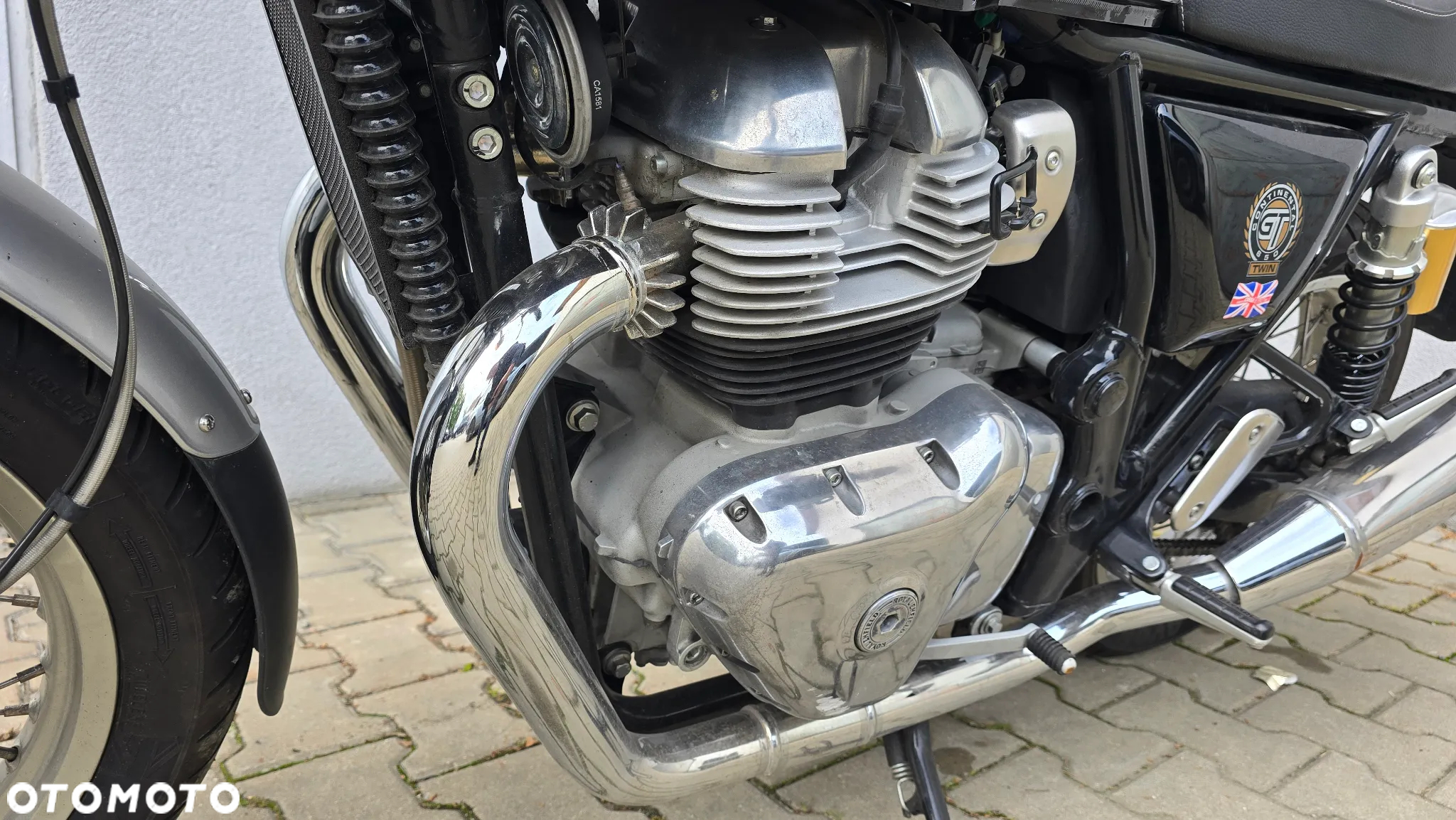 Royal Enfield Continental - 8