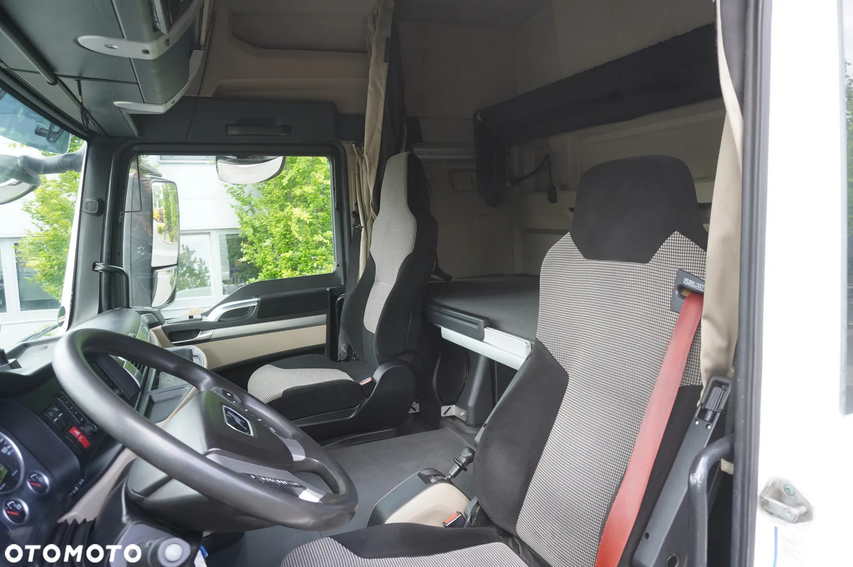 MAN TGS 26.420 / rama 7,5 m / 14,5 t ładowność / kab. sypialna - 13