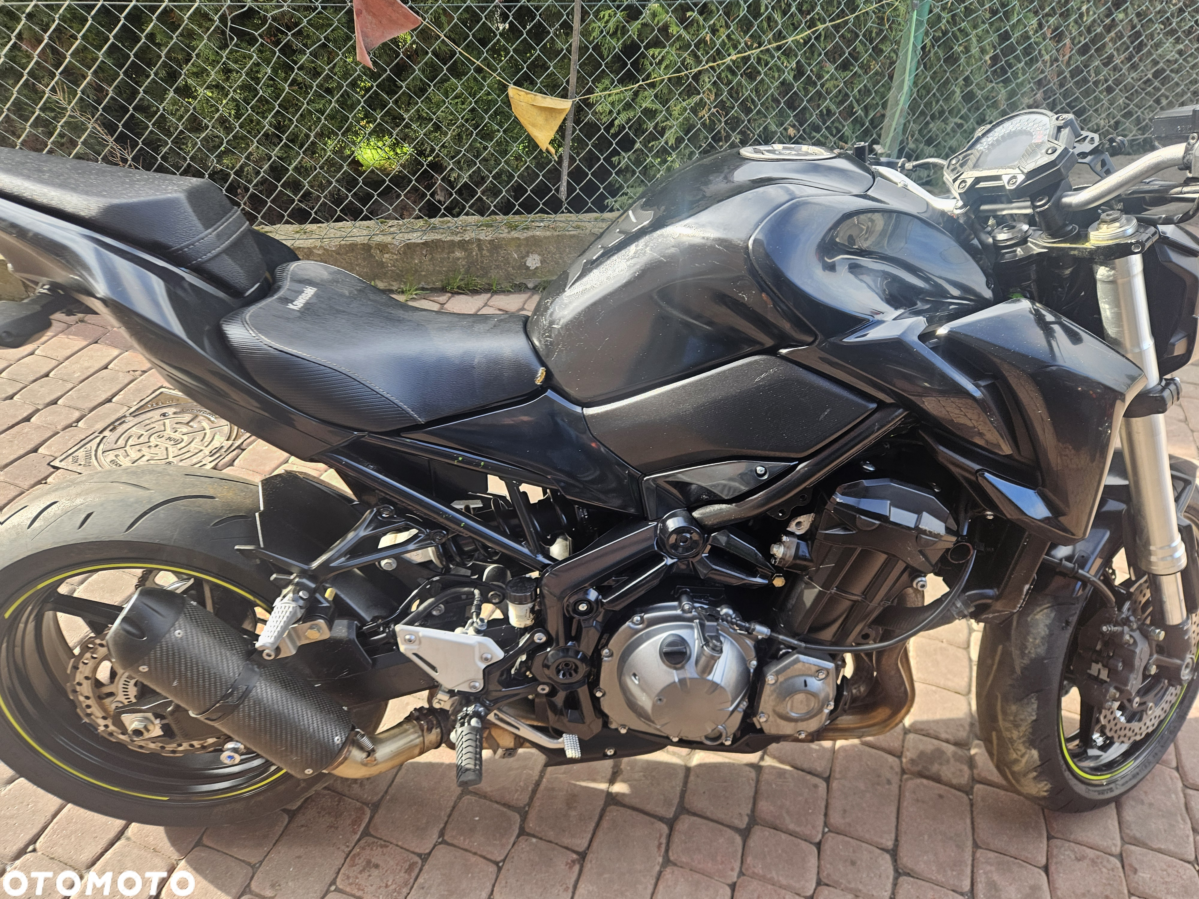 Kawasaki Z 900 - 21