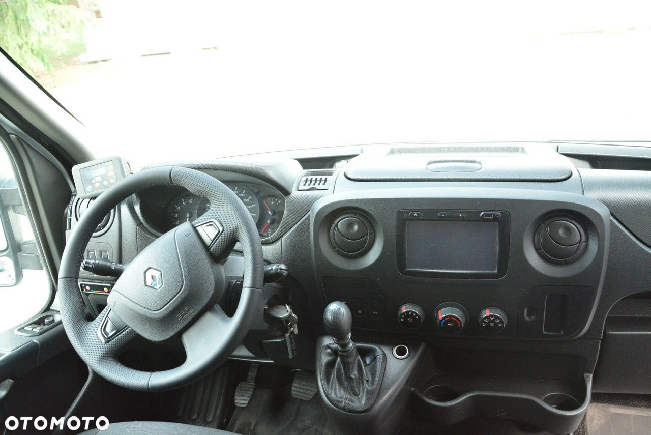 Renault Master - 9