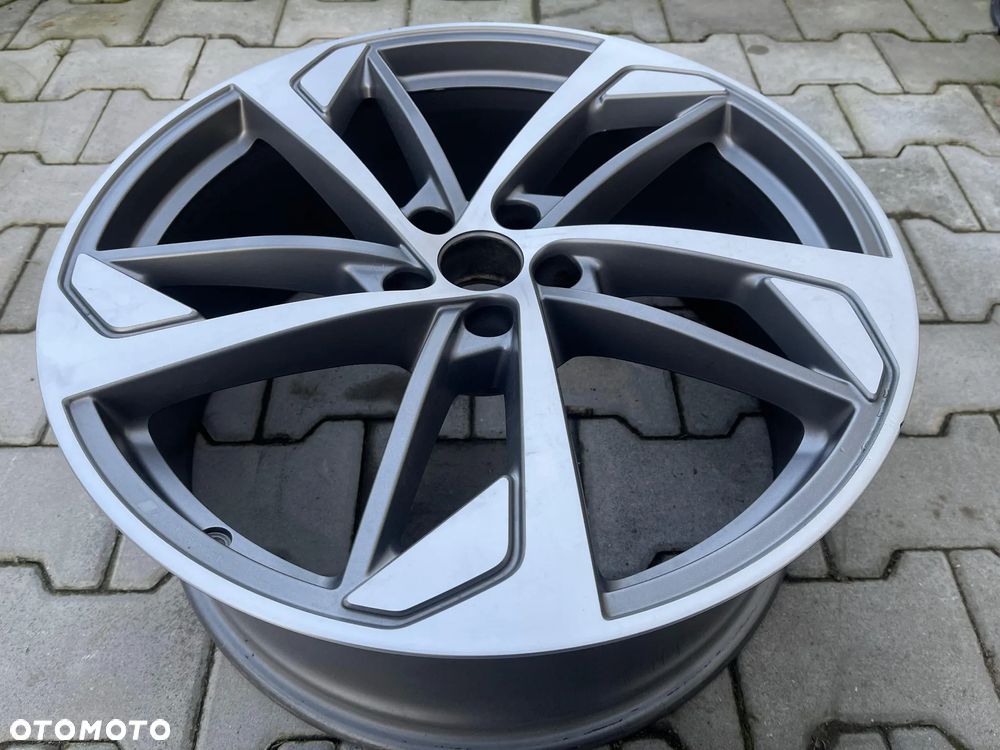 FELGA ALUFELGA 21 AUDI A7 S7 RS7 A6 JAK NOWA ET30 8.5J 4K8601025S SPRAWDZONA! 5X112 POJEDYNKA - 3