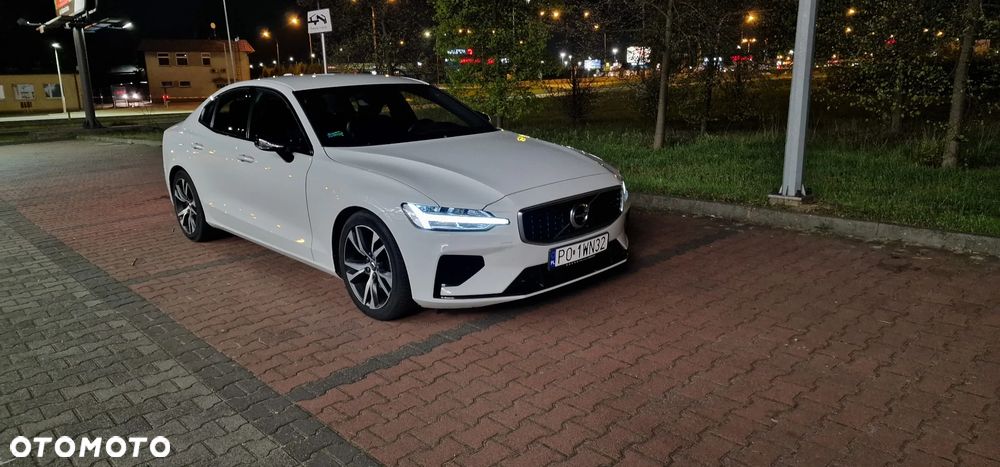 Volvo S60 T4 R-Design - 4