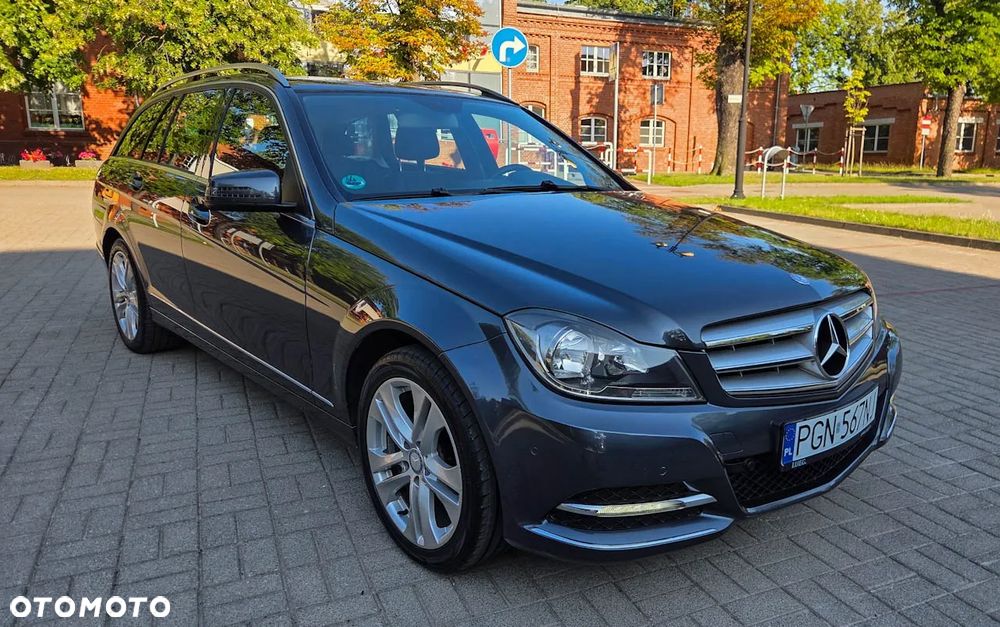 Mercedes-Benz Klasa C 180 (BlueEFFICIENCY) Avantgarde - 11