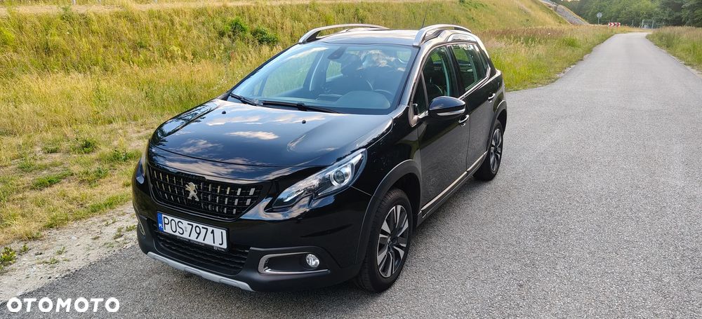 Peugeot 2008 1.2 Pure Tech GPF Allure S&S EAT6 - 8