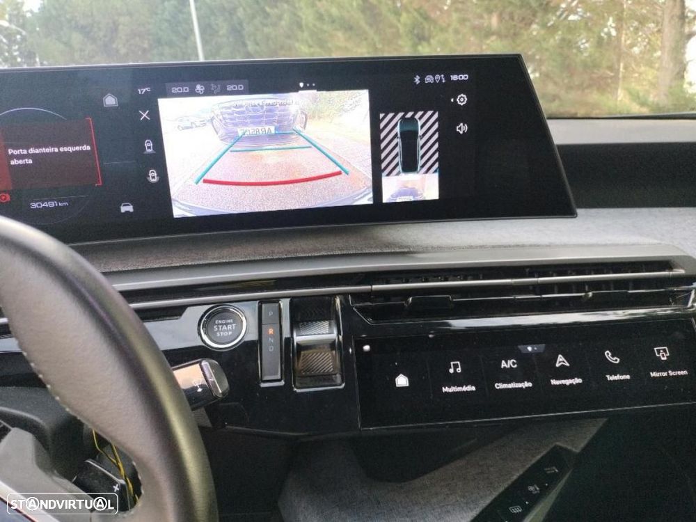 Peugeot E-3008 73 kWh Allure - 3