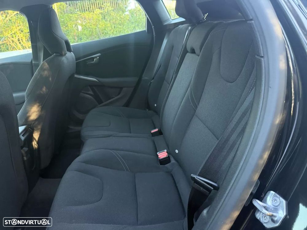 Volvo V40 2.0 D2 Kinetic - 10