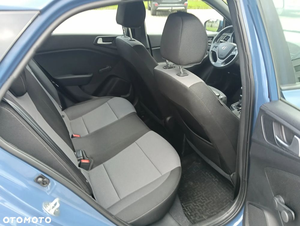 Hyundai i20 1.2 Comfort - 22
