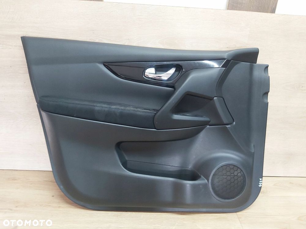 Nissan Qashqai II J11 boczek drzwi lewy przód tapicerka 80977-4EA1A - 1