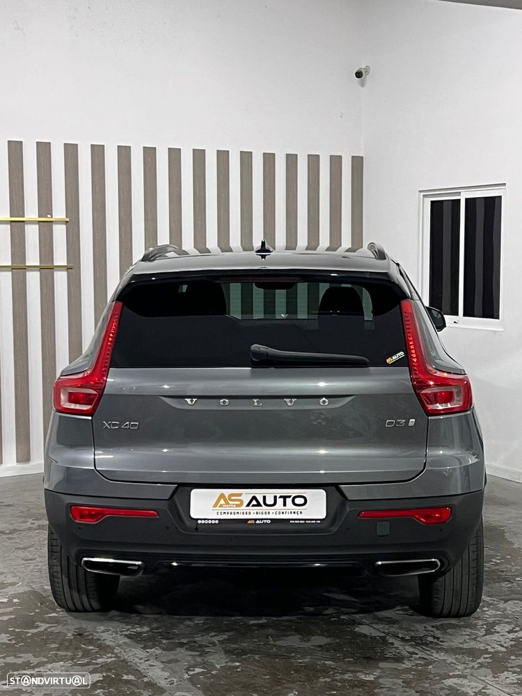 Volvo C40 - 12