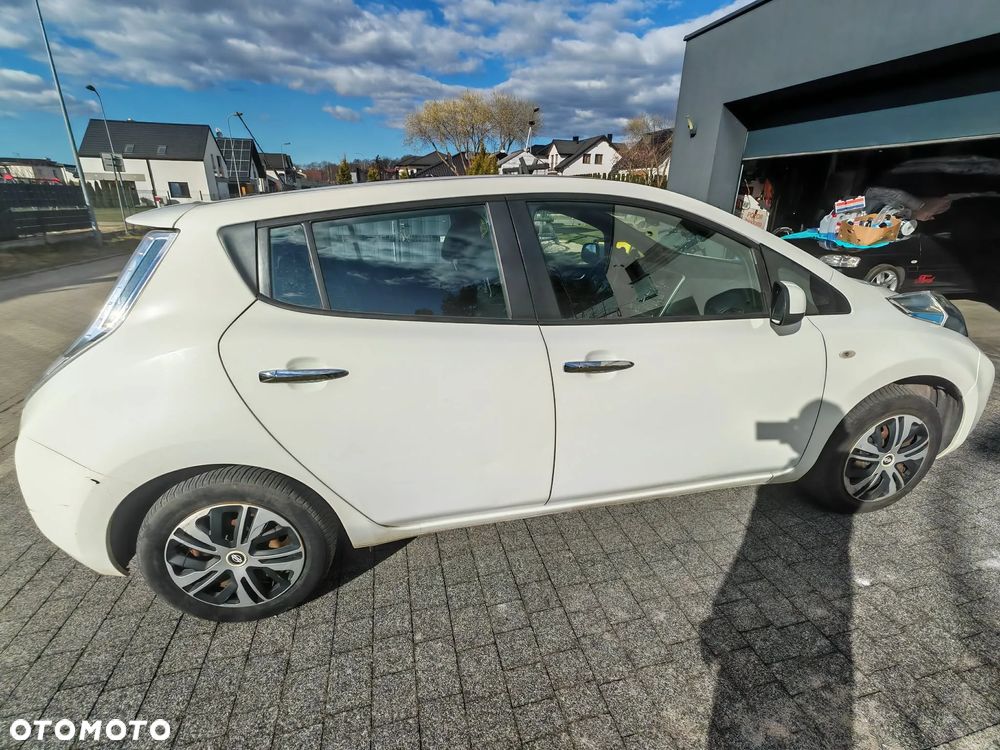Nissan Leaf 30kWh Visia - 3