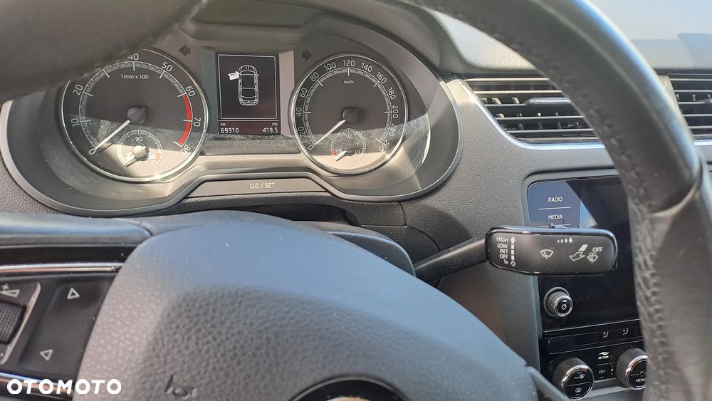 Skoda Octavia 1.5 TSI ACT Ambition - 4