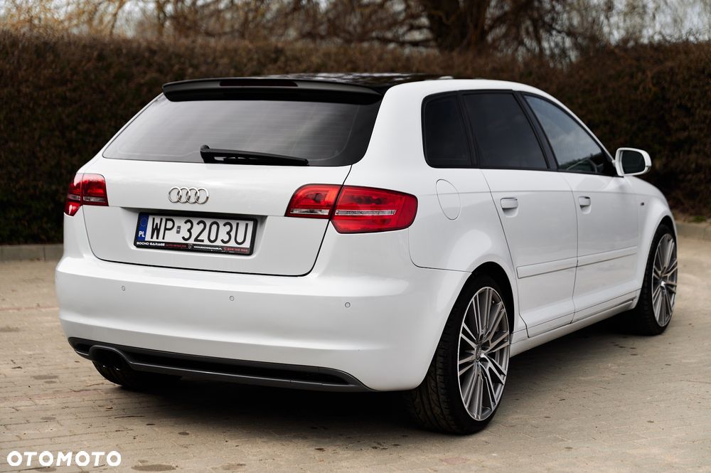 Audi A3 Sportback 1.4 TFSI S line Sportpaket - 13