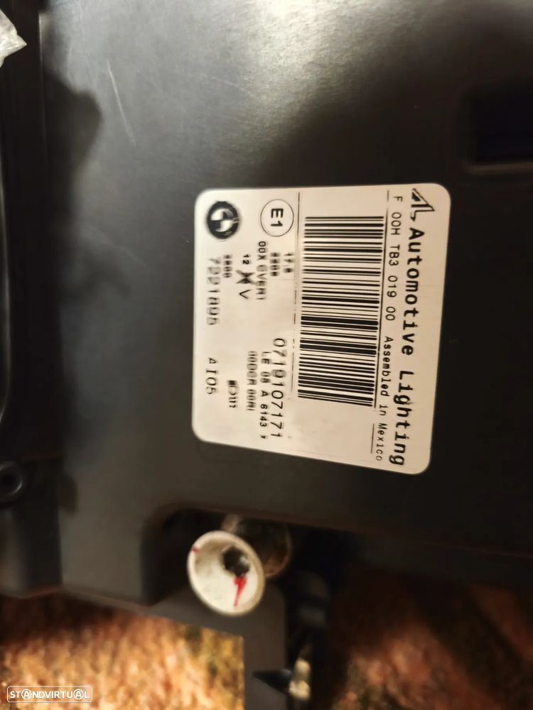 Conjunto de faróis bi-xenon direcional BMW X5 E70 lci - 4