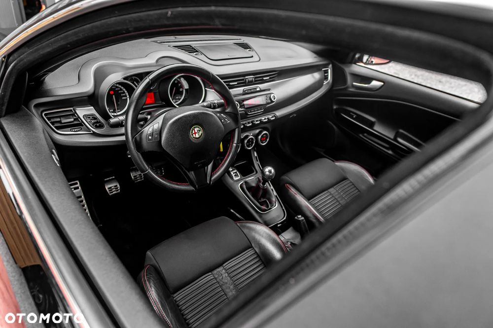 Alfa Romeo Giulietta 1.4 TB 16V Multiair Turismo - 17