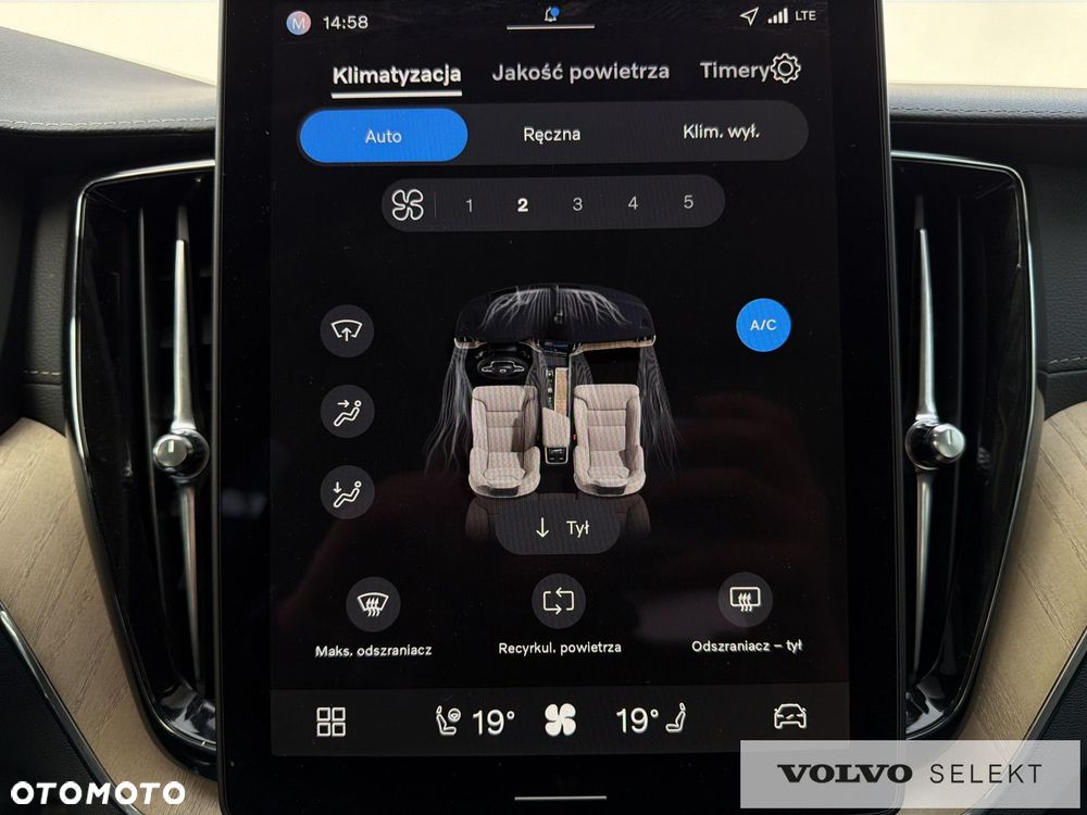 Volvo XC 60 - 22