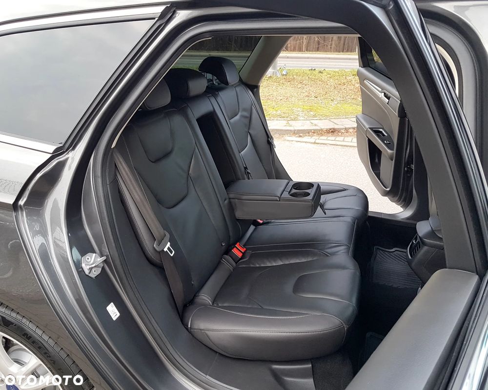 Ford Mondeo 2.0 TDCi Titanium - 12