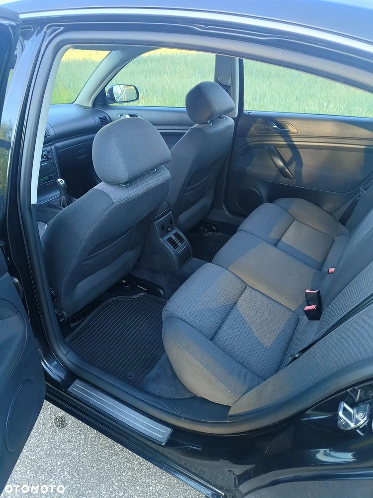 Skoda Superb 1.8 Turbo Elegance - 7