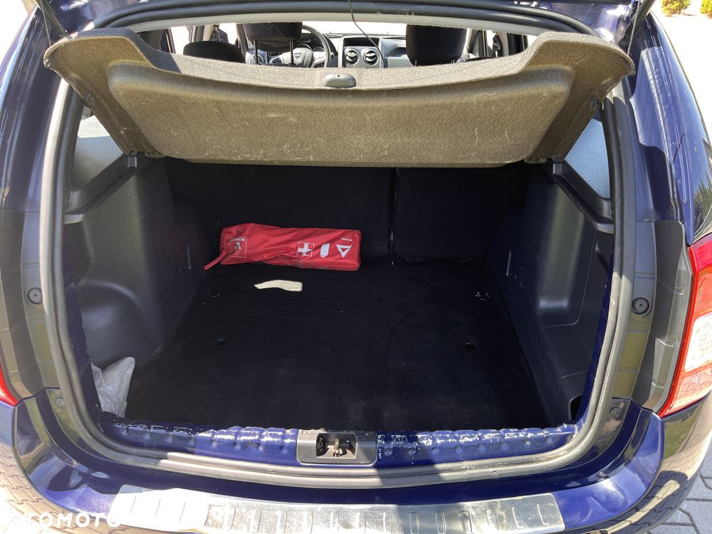 Dacia Duster 1.6 SCe Laureate S&S - 15