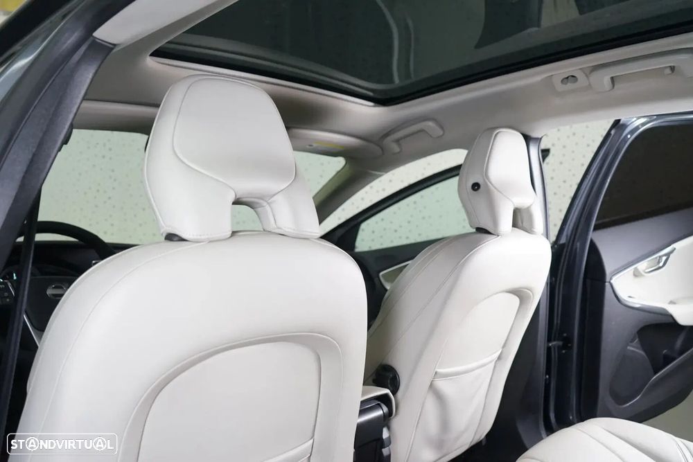 Volvo V40 - 39